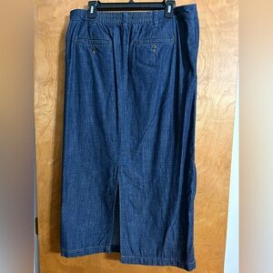 Liz Claiborne Denim skirt size 12